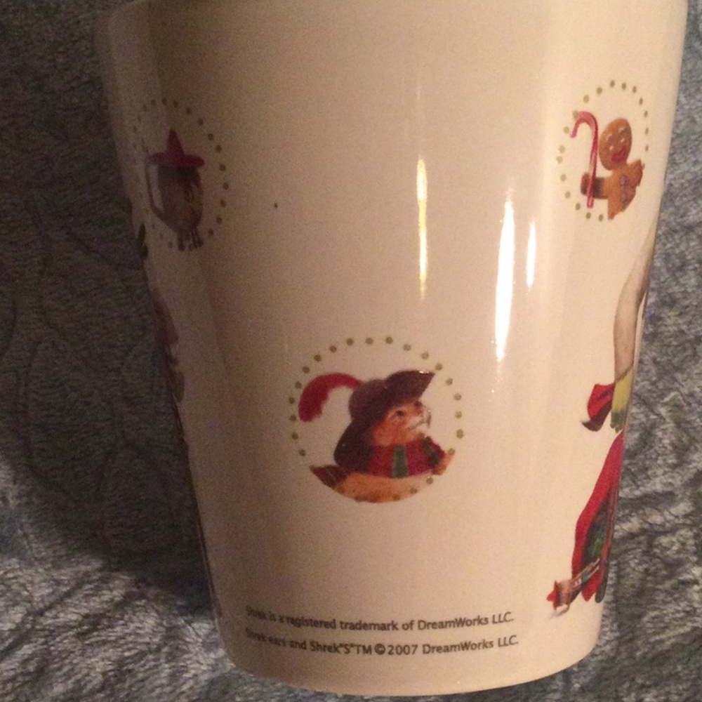 Shrek & Donkey Christmas Ceramic Coffee Mug Set of 4 Collectible 2007 Dreamworks - Picture 7 of 16